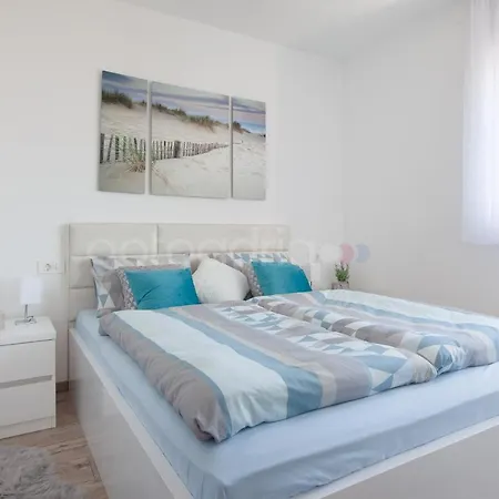 Luxury Sofia -free Parking Apartment Makarska